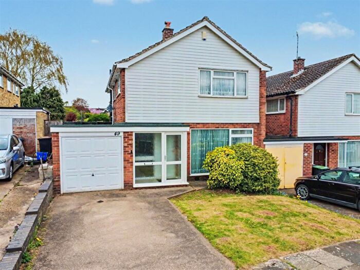 3 Bedroom Link Detached House For Sale In Longleat Crescent, Chilwell, Nottingham, NG9
