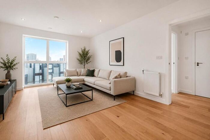 1 Bedroom Apartment For Sale In Wenborn Building, Penny Brookes Street, London, E15