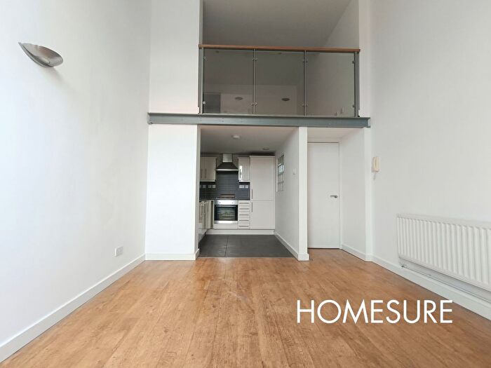 2 Bedroom Flat To Rent In Blenheim Road, Liverpool, L18