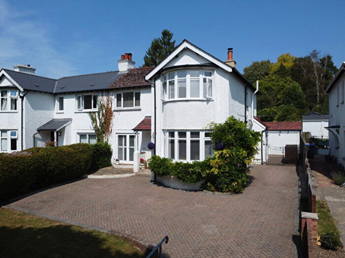 3 Bedroom Semi-Detached House For Sale In Lower Road, River, Kent, CT17