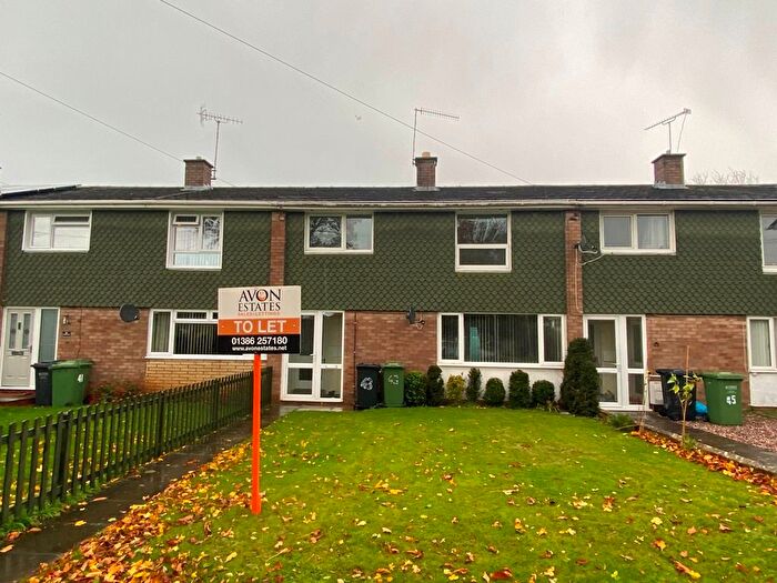 3 Bedroom Terraced House To Rent In St. Peters Close, Evesham, WR11