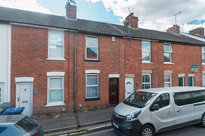 2 Bedroom Terraced House For Sale In Zealand Road, Wincheap, Canterbury, CT1