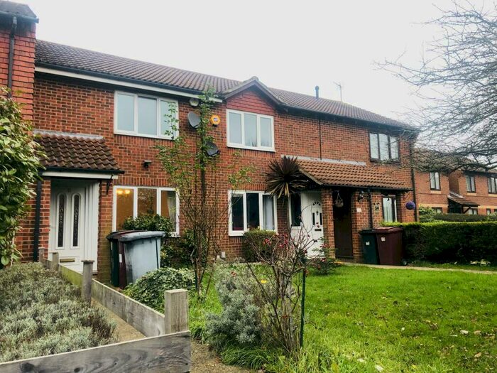 2 Bedroom Terraced House To Rent In Copenhagen Close, Reading, RG2