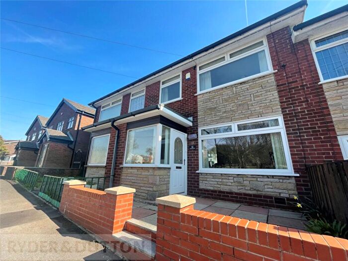 3 Bedroom Terraced House To Rent In Constantine Street, Oldham, OL4