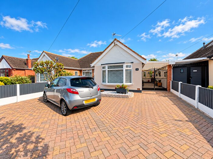 3 Bedroom Bungalow For Sale In Cherry Tree Road, Blackpool, FY4