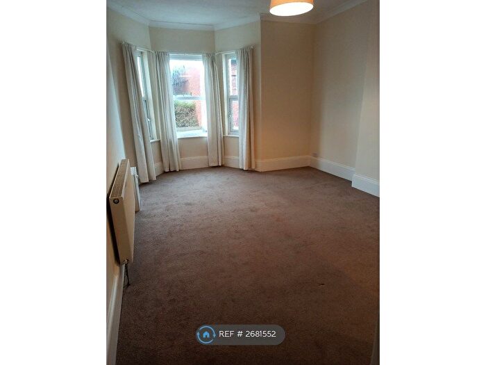 2 Bedroom Flat To Rent In Pelham Place, Seaford, BN25