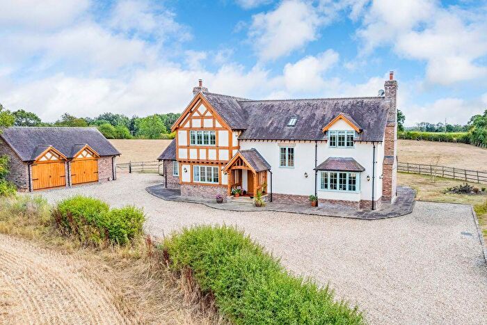 4 Bedroom Detached House For Sale In Chapel Lane, Erbistock, Wrexham, LL13
