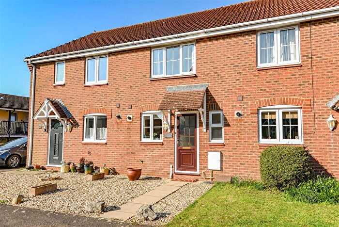 2 Bedroom Terraced House For Sale In Lantern Close, Berkeley, GL13