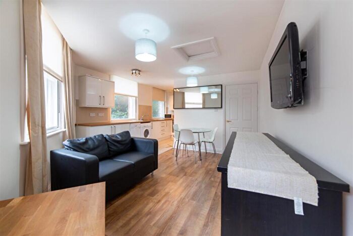 1 Bedroom Apartment To Rent In £, Pcm - St Andrews Street, City Centre, Newcastle Upon Tyne, NE1