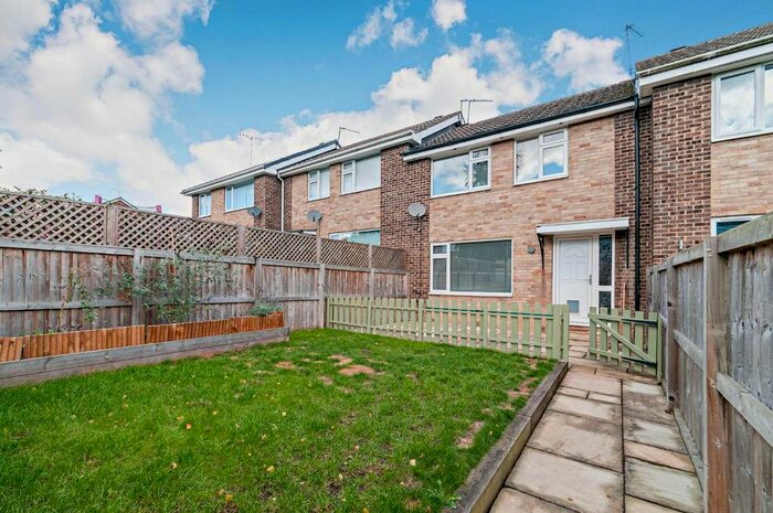 3 Bedroom Terraced House To Rent In Durham Way, Harrogate, HG3