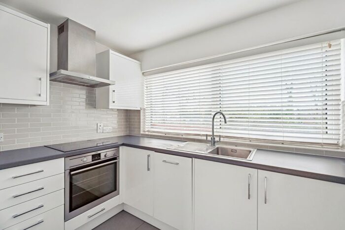 Studio For Sale In White Hill Court, Berkhamsted, Hertfordshire, HP4