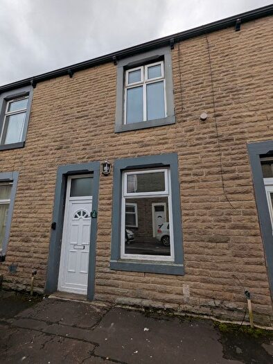 2 Bedroom Terraced House To Rent In Hunslet Street, Burnley, BB11