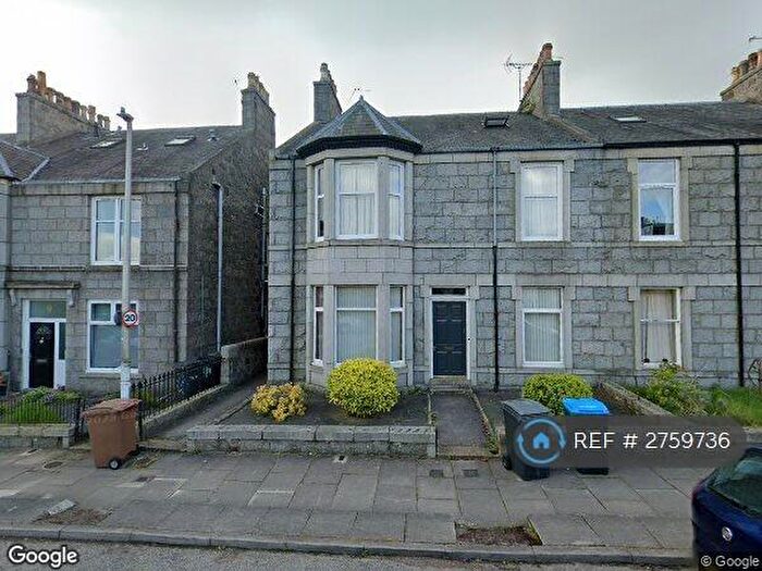 5 Bedroom Flat To Rent In Lilybank Place, Aberdeen, AB24