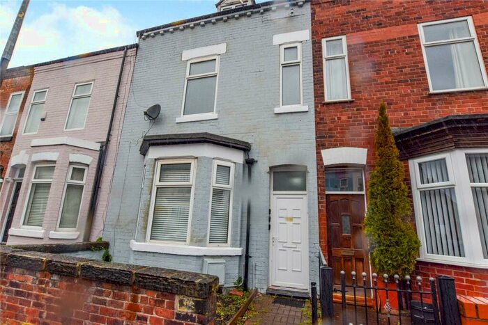 2 Bedroom Flat To Rent In Francis Street, Eccles, Manchester, M30