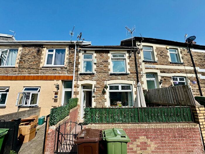 3 Bedroom Terraced House For Sale In Queens Road, Elliots Town, NP24