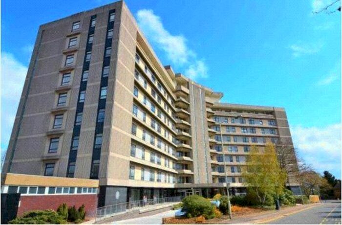 1 Bedroom Flat To Rent In Park Street, Ashford, Kent, TN24