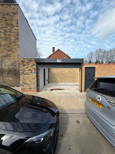 Parking To Rent In Prince Regent Lane, London, E13