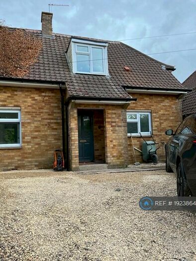 3 Bedroom Semi-Detached House To Rent In Clyffe Pypard, Clyffe Pypard, Swindon, SN4