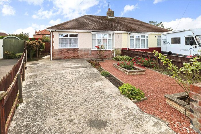 2 Bedroom Bungalow For Sale In Green Square, Whitley Bay, Tyne And Wear, NE25