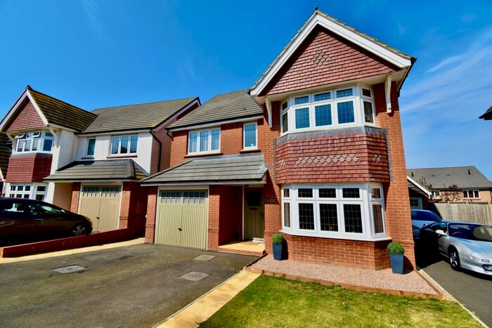 4 Bedroom Detached House To Rent In Earls Close, Moulton, Northampton, NN3