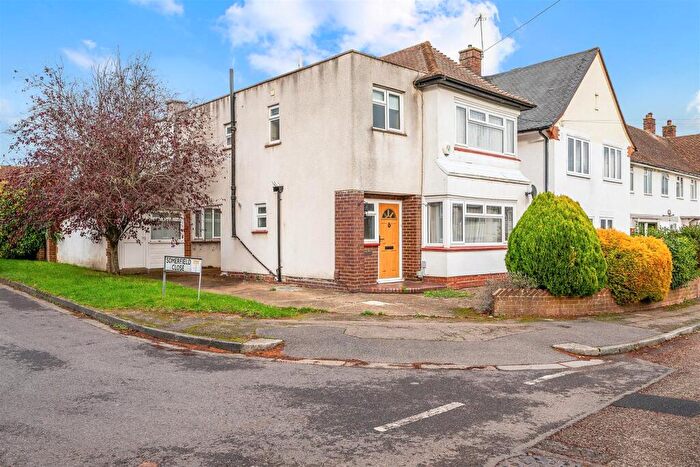 3 Bedroom Semi-Detached House For Sale In Burgh Heath, Tadworth, KT20