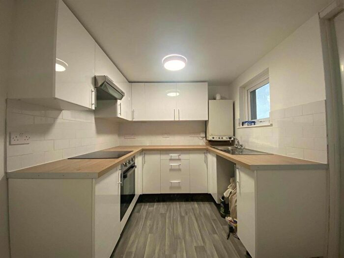 2 Bedroom Terraced House To Rent In Stanhope Road, Swanscombe, DA10