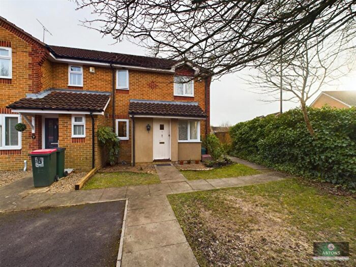 1 Bedroom Terraced House To Rent In Mayes Close, Maidenbower, RH10