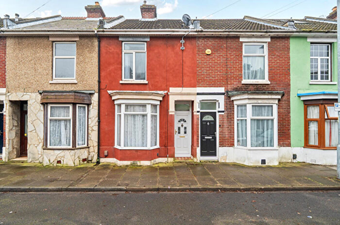 3 Bedroom Terraced House For Sale In Stanley Road, Portsmouth, Hampshire, PO2