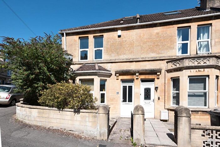 5 Bedroom End Of Terrace House To Rent In Ringwood Road, Bath, BA2