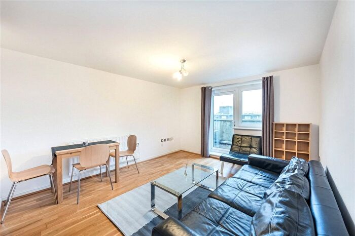 1 Bedroom Flat For Sale In Pershore House, Singapore Road, West Ealing, London, W13