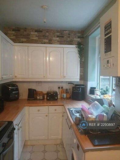 2 Bedroom Terraced House To Rent In Thomson Street, Stockport, SK3