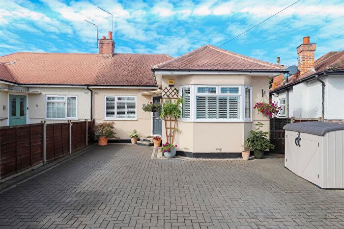 2 Bedroom Semi-Detached Bungalow For Sale In Rostrevor Gardens, Iver, SL0