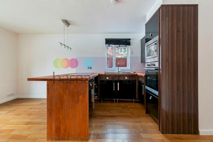 1 Bedroom Flat To Rent In Goodhew Road, Croydon, CR0