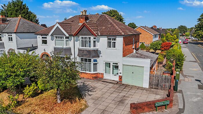 3 Bedroom Semi Detached House For Sale In Longmore Road, Shirley, Solihull, B90