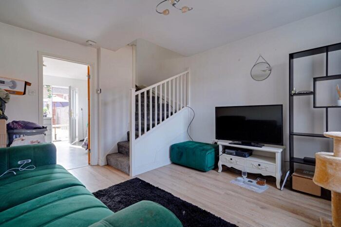 2 Bedroom House To Rent In Witham Close, St. Ives, PE27