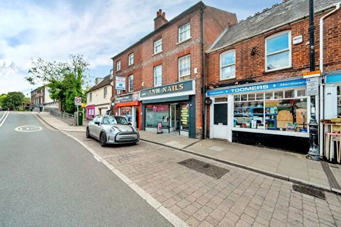 1 Bedroom Flat To Rent In Bartholomew Street, Newbury, RG14