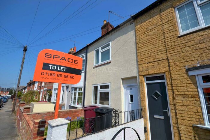 4 Bedroom Terraced House To Rent In Blenheim Gardens, Reading, RG1