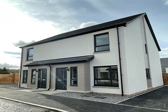 2 Bedroom Semi-Detached House To Rent In Torrance Place, IV2