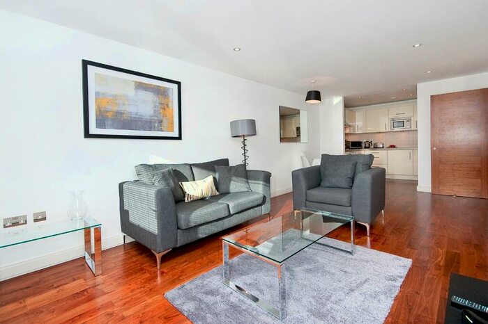 1 Bedroom Apartment To Rent In Clerkenwell Road, EC1M