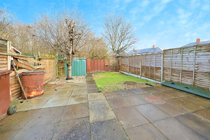 2 Bedroom End Of Terrace House For Sale In Bedford Street, Stow Heath, Wolverhampton, WV1