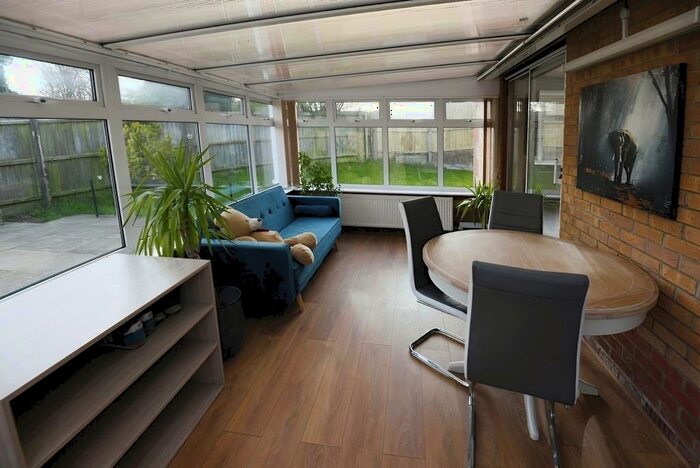2 Bedroom Detached Bungalow For Sale In Malt Drive, Wisbech, Cambridgeshire, PE14