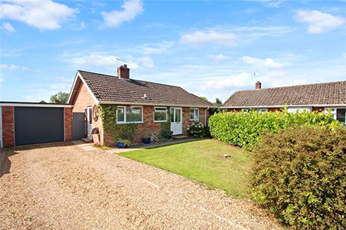 3 Bedroom Bungalow For Sale In Priory Close, Alpington, Norwich, Norfolk, NR14