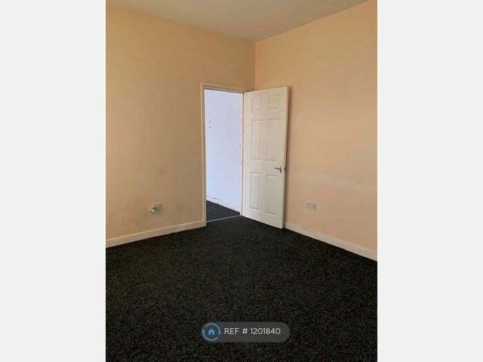 1 Bedroom Flat To Rent In River Lee Road, Birmingham B11