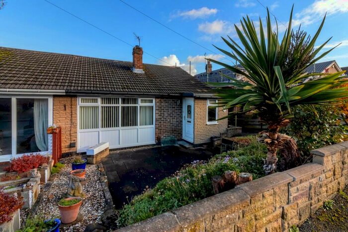 2 Bedroom Semi-Detached Bungalow To Rent In Greenhill Avenue, Barnsley, S71