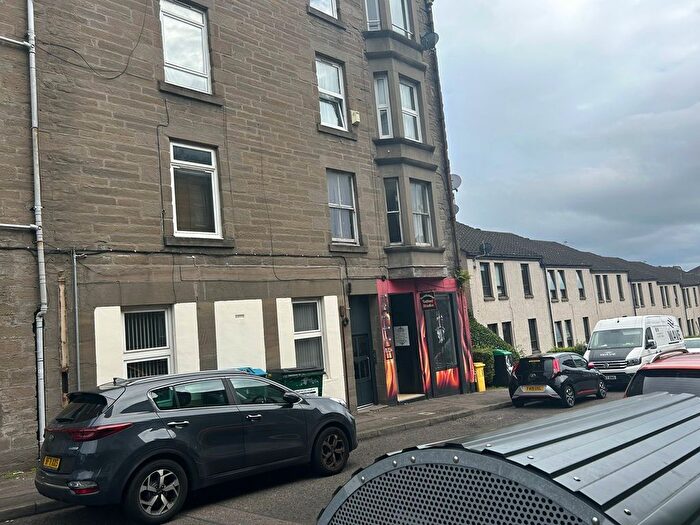 2 Bedroom Flat To Rent In Rosebank Street, Dundee, DD3