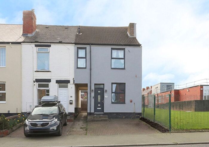 3 Bedroom End Of Terrace House For Sale In Queens Road, Beighton, S20