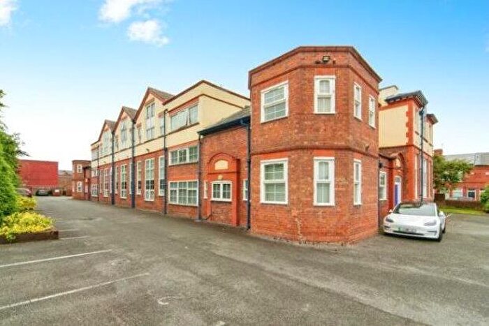 2 Bedroom Flat To Rent In Cambridge Road, Ellesmere Port, CH65