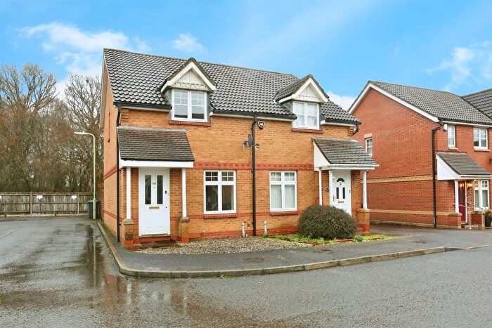 2 Bedroom End Terrace House For Sale In Terrier Close, Hedge End, Southampton, SO30