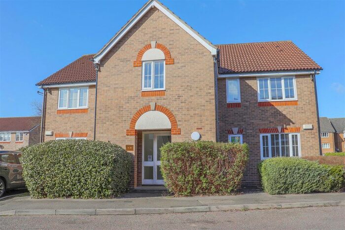 2 Bedroom Flat To Rent In Osprey Court, Osprey Road, Waltham Abbey, Essex, EN9