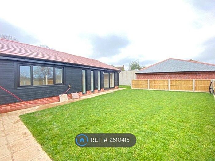 2 Bedroom Bungalow To Rent In Egret Mews, Sturminster Marshall, Wimborne, BH21